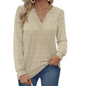 NWT V-Neck Long Sleeve Women’s Top Size XL